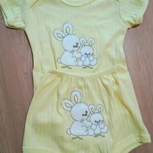 Conjunto Infantil com Body e Short